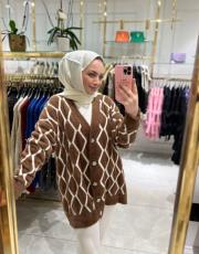 desenli hırka kahve